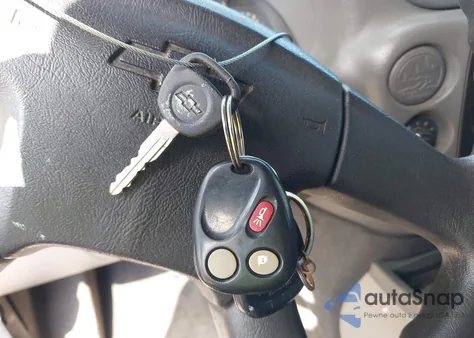 2004 Chevrolet Trailblazer Ls from USA, damaged, VIN 1GNDS13S442189574